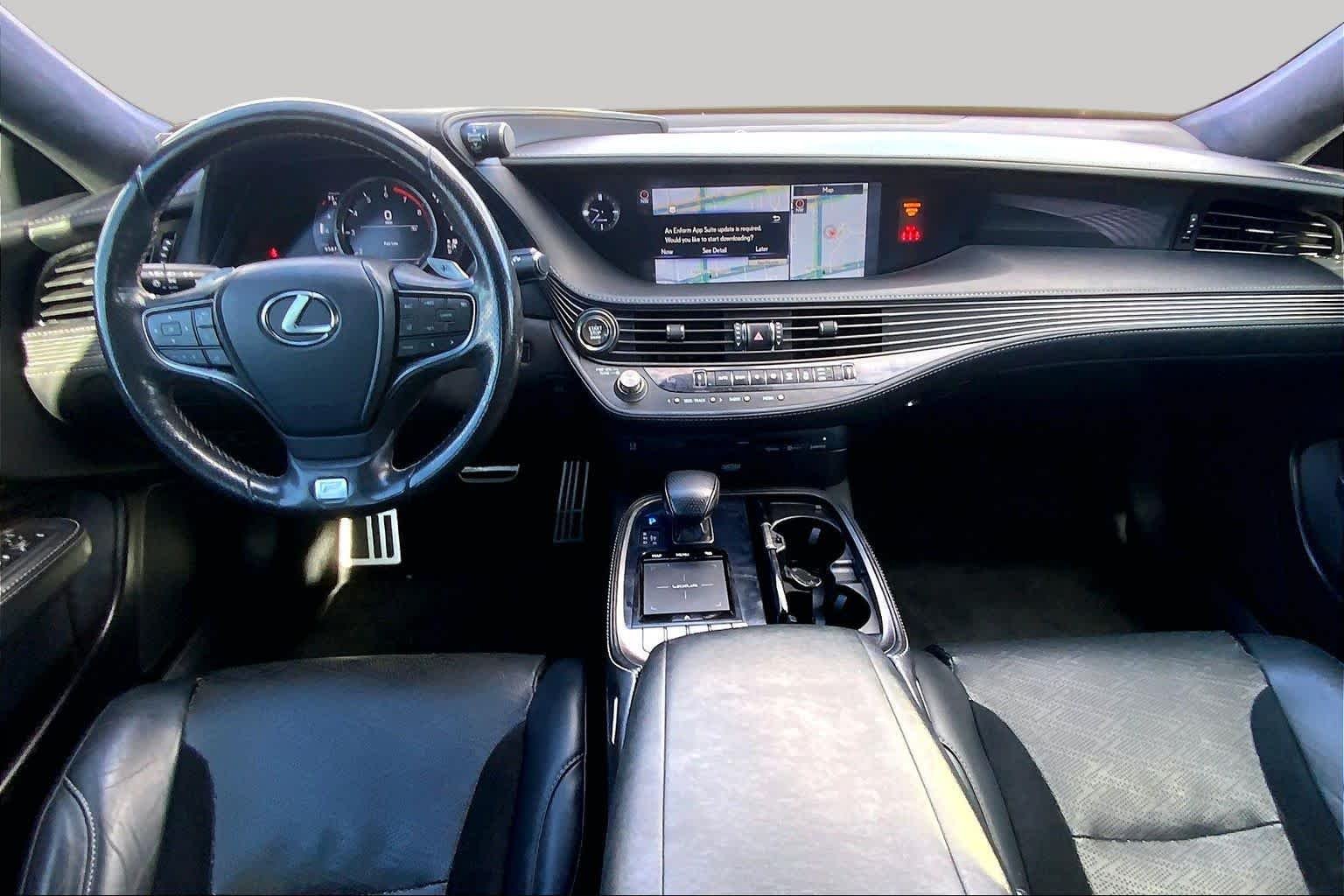 Used 2018 Ultra White Lexus  image 13
