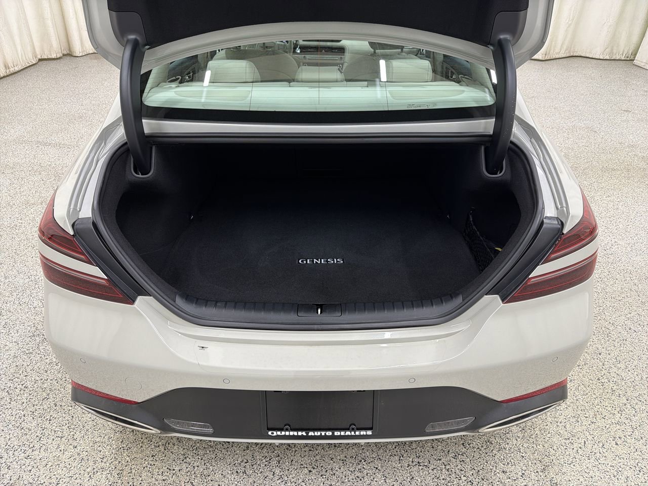 2026 GENESIS G70 Prestige - Photo 17