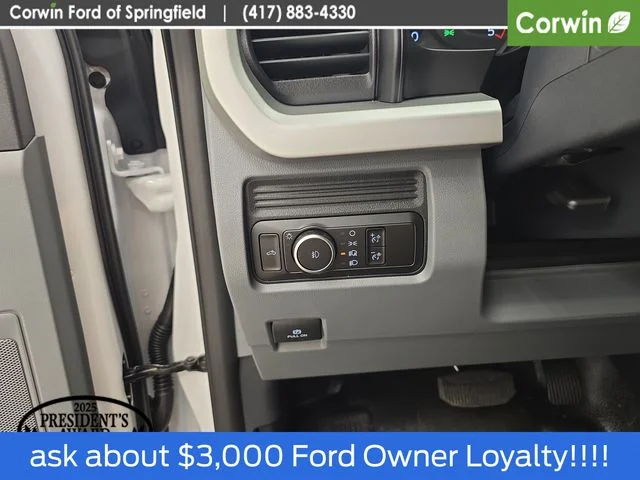 New 2026 Oxford White Ford F-250® XL image 35