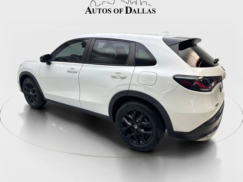 Used 2023 White Honda Sport image 9
