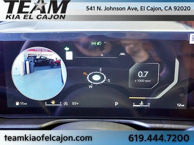 New 2026 White Kia X-Line image 40