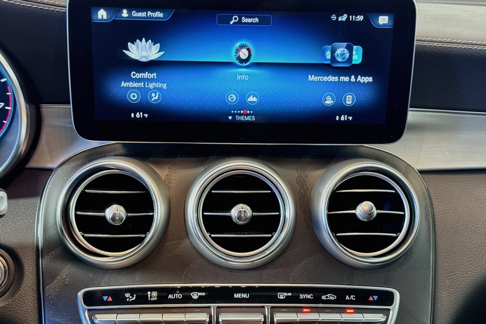 Certified Used 2023 Polar White Mercedes-Benz GLC 300 image 13