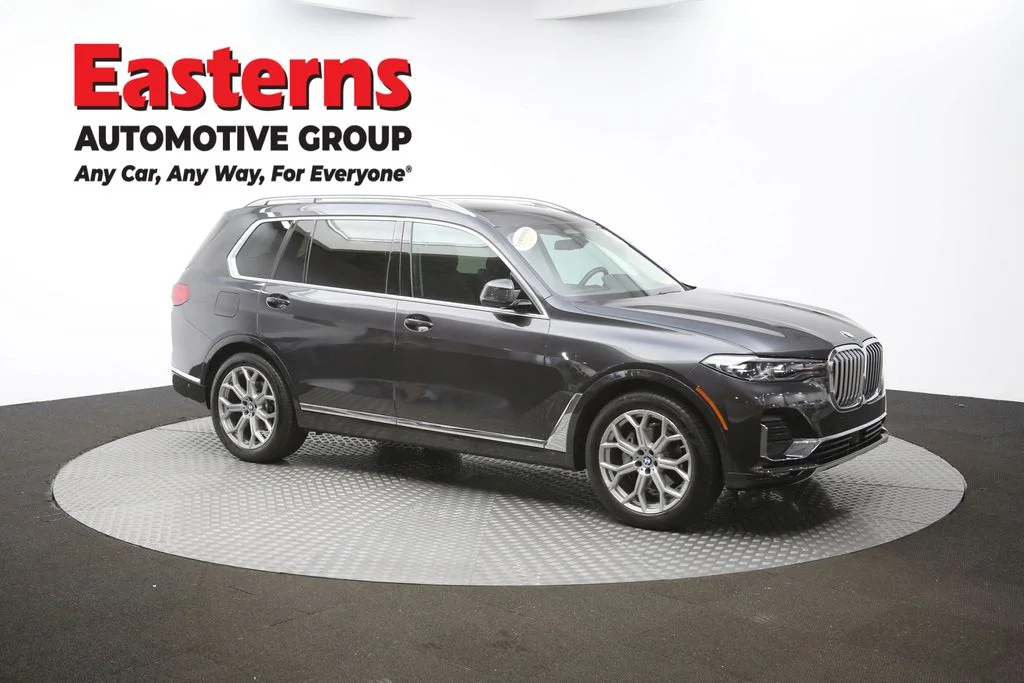 Used 2022 Gray BMW xDrive40i image 48