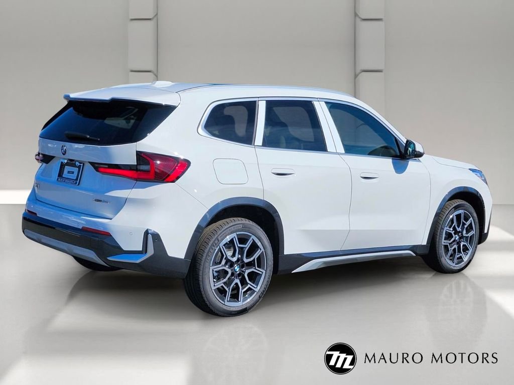 New 2027  BMW xDrive28i image 5