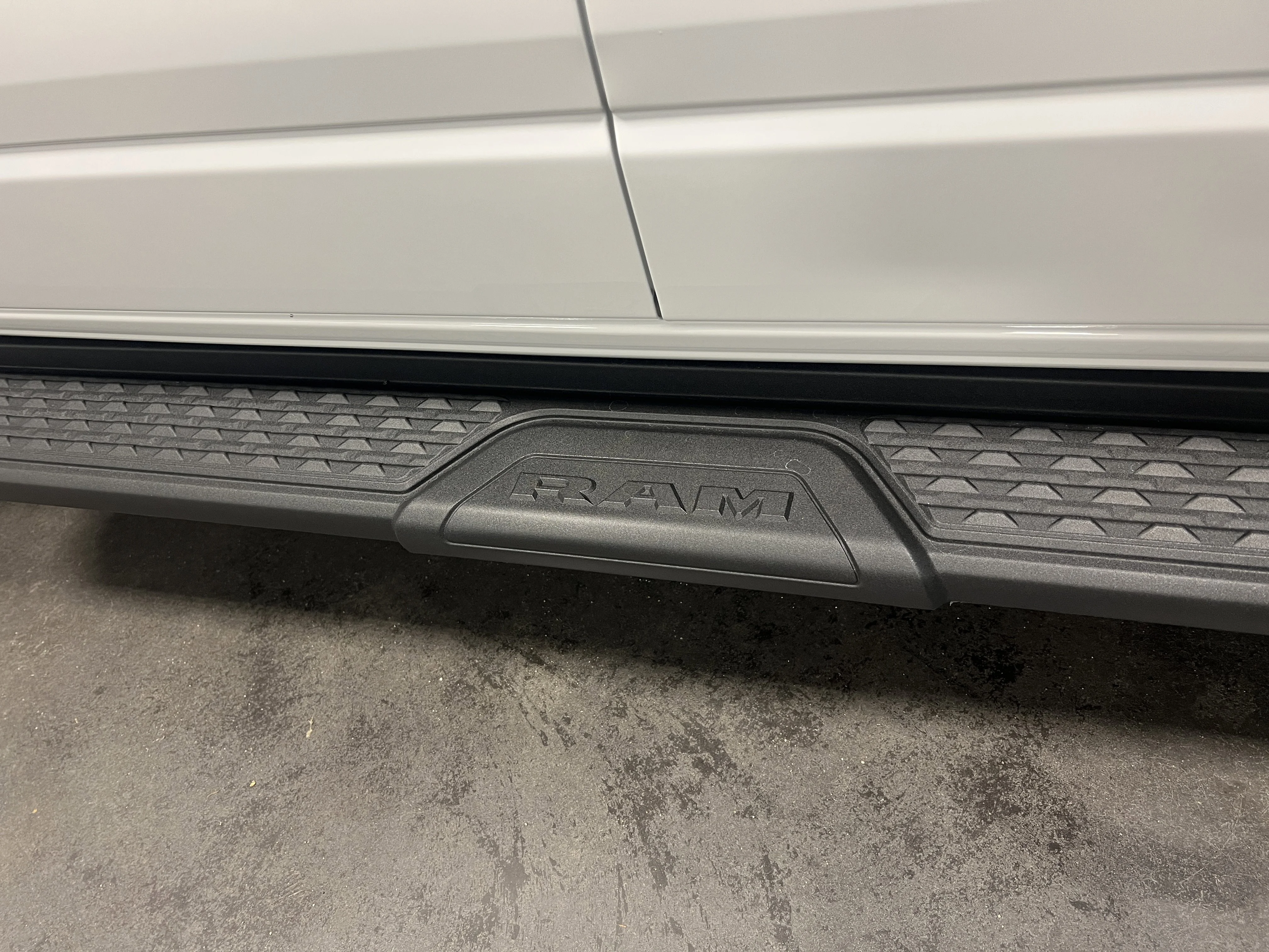 2026 RAM 1500 Laramie - Photo 10