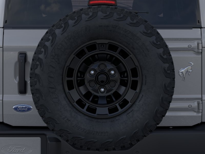 New 2026 Avalanche Gray Ford Outer Banks® image 24
