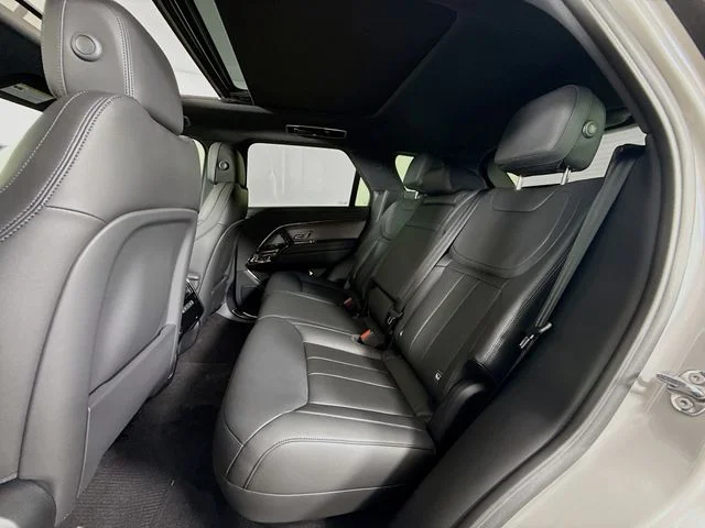 Used 2025 Gray Land Rover S image 24