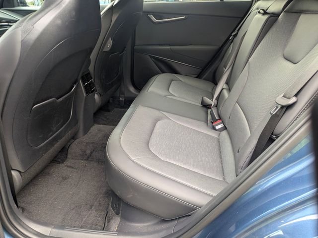 2025 Kia Niro SX Touring - Photo 26