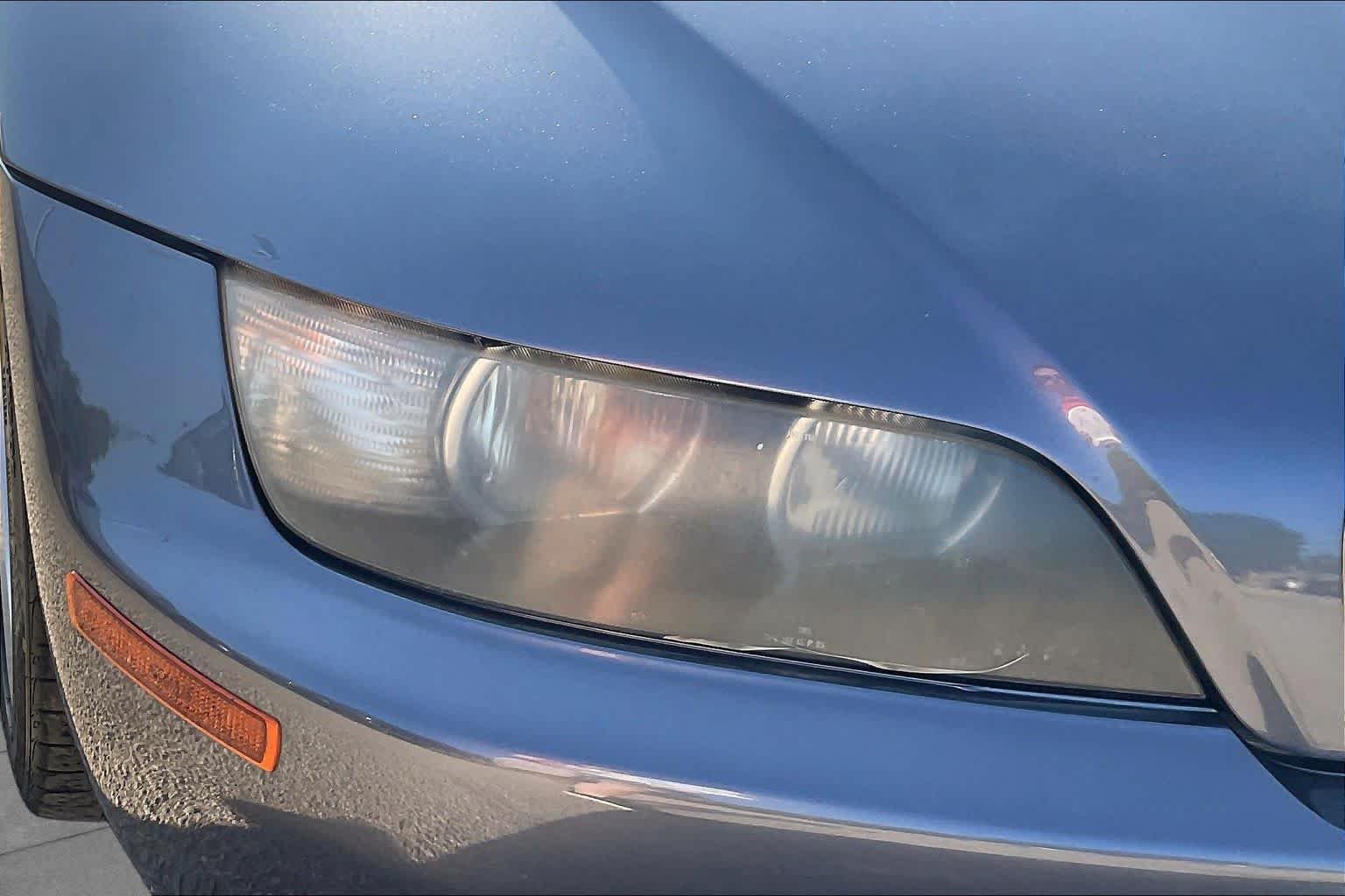 Used 2001 Titanium Silver Metallic BMW 3.0i image 24
