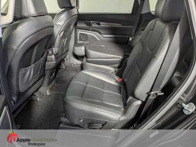 Used 2021 Black Kia EX image 37