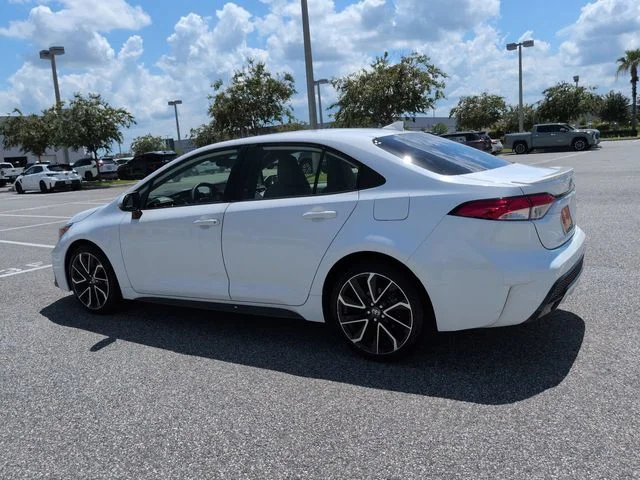 Used 2020 White Toyota SE image 6