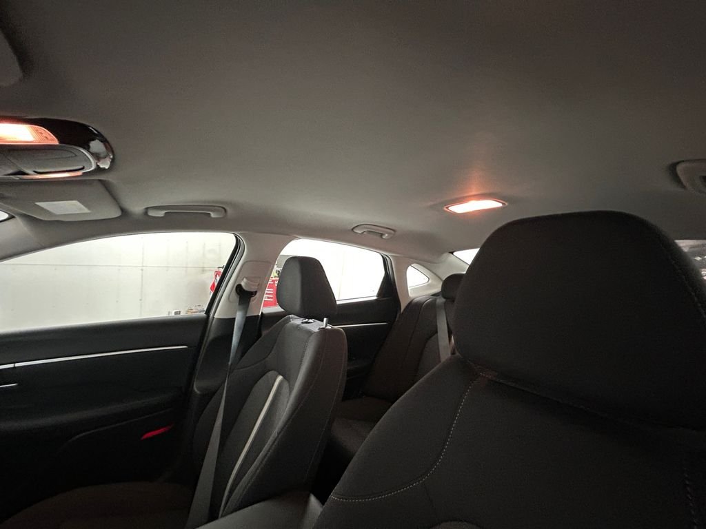 Used 2025 Gray Hyundai SEL image 25