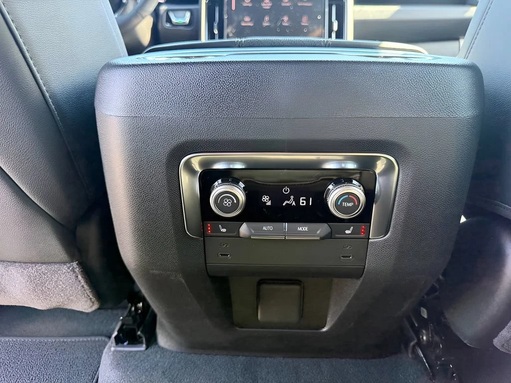 New 2026 Summit White GMC AT4 image 14