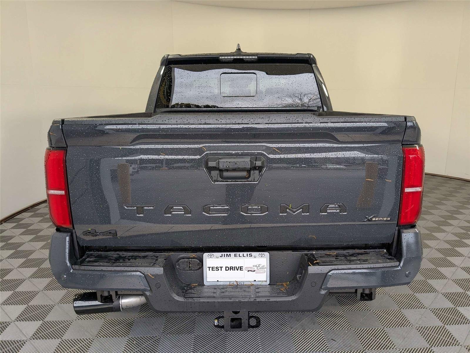 2026 Toyota Tacoma SR5 - Photo 6