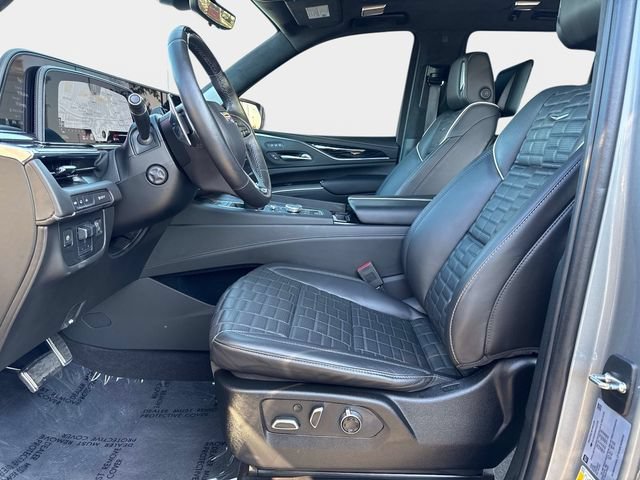 2023 Cadillac Escalade V-Series - Photo 20
