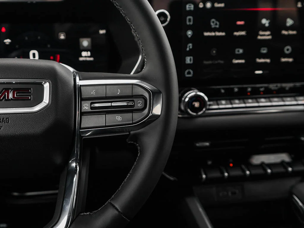 New 2026 Sterling Metallic GMC Elevation image 20