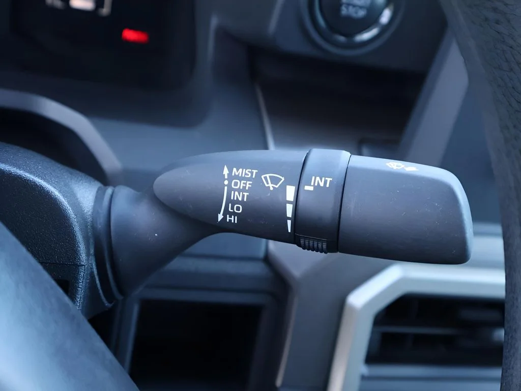 2024 Toyota Tacoma SR5 - Photo 33