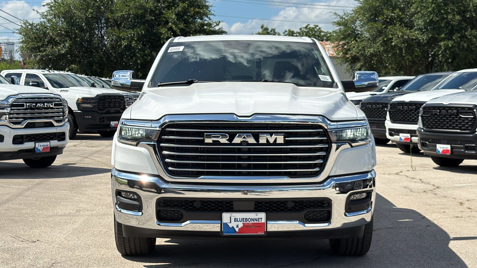 New 2026 Bright White Clear-Coat Exterior Paint RAM Laramie image 2