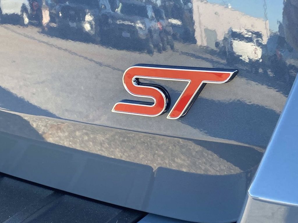 New 2026 Vapor Blue Metallic Ford ST image 4