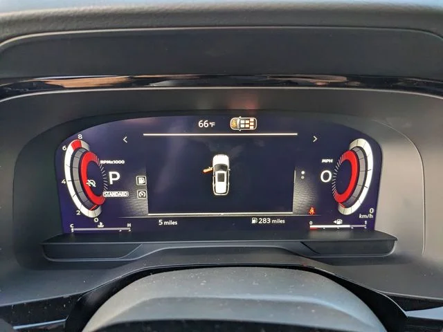 New 2026 Everest White Pearl TriCoat Nissan Platinum image 32