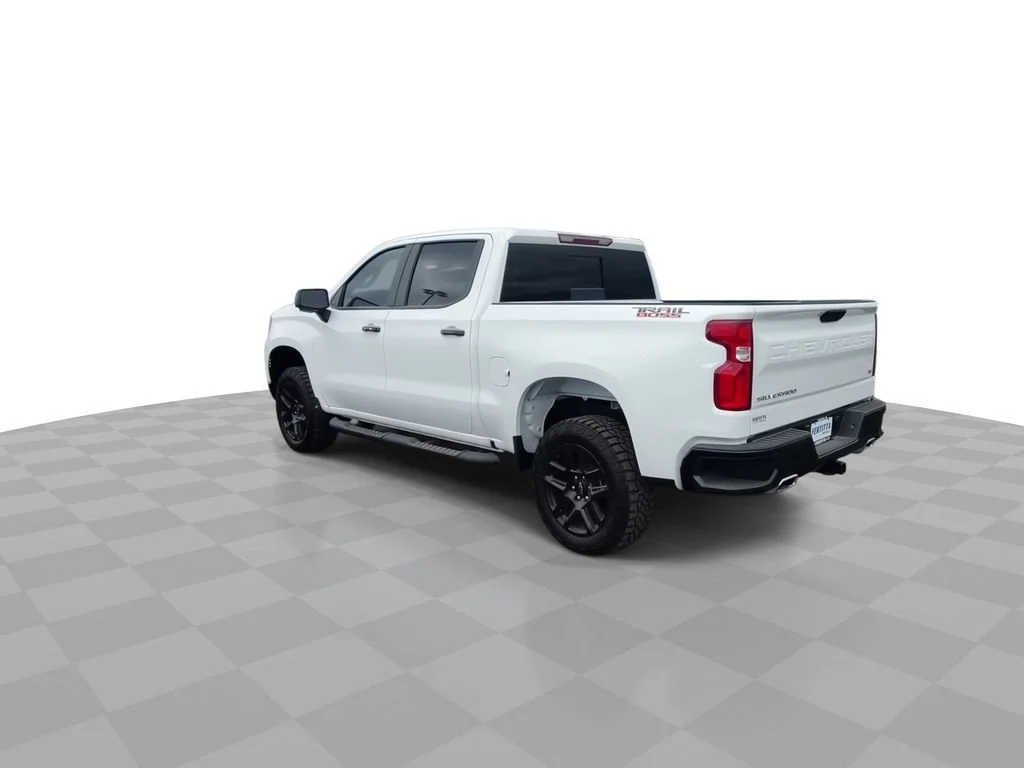 New 2026 Summit White Chevrolet LT Trail Boss image 2