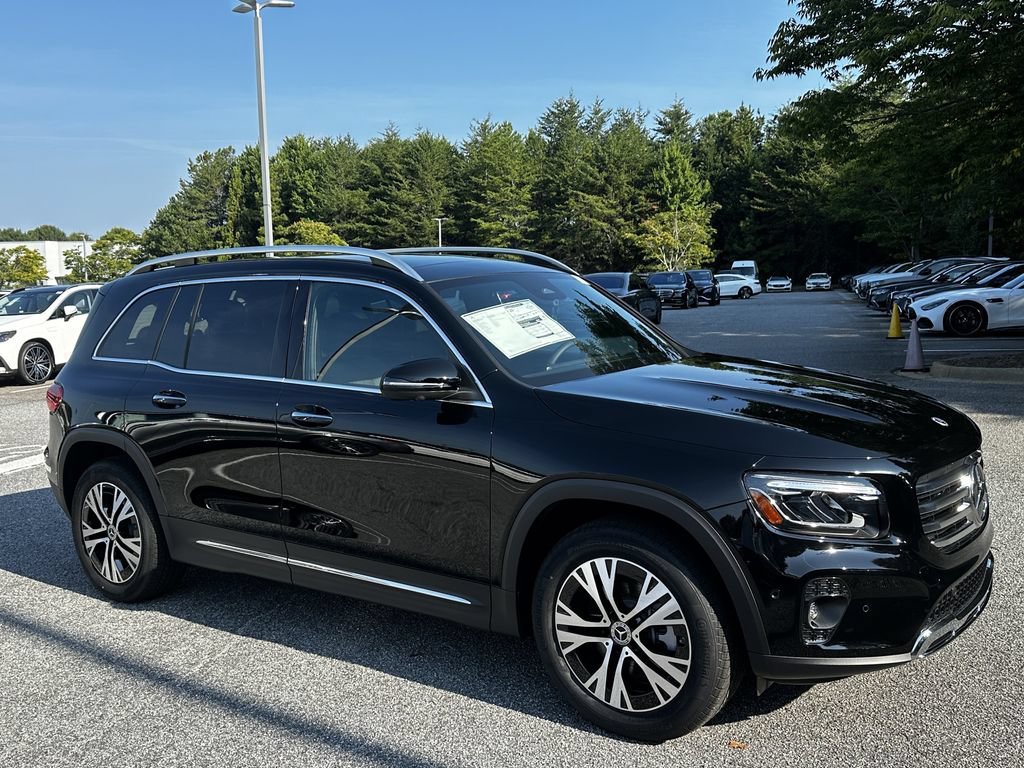 New 2026 Night Black Mercedes-Benz GLB 250 image 39