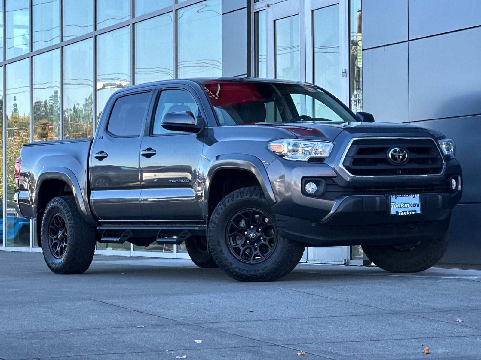 Used 2021 Magnetic Gray Metallic Toyota SR5 image 2