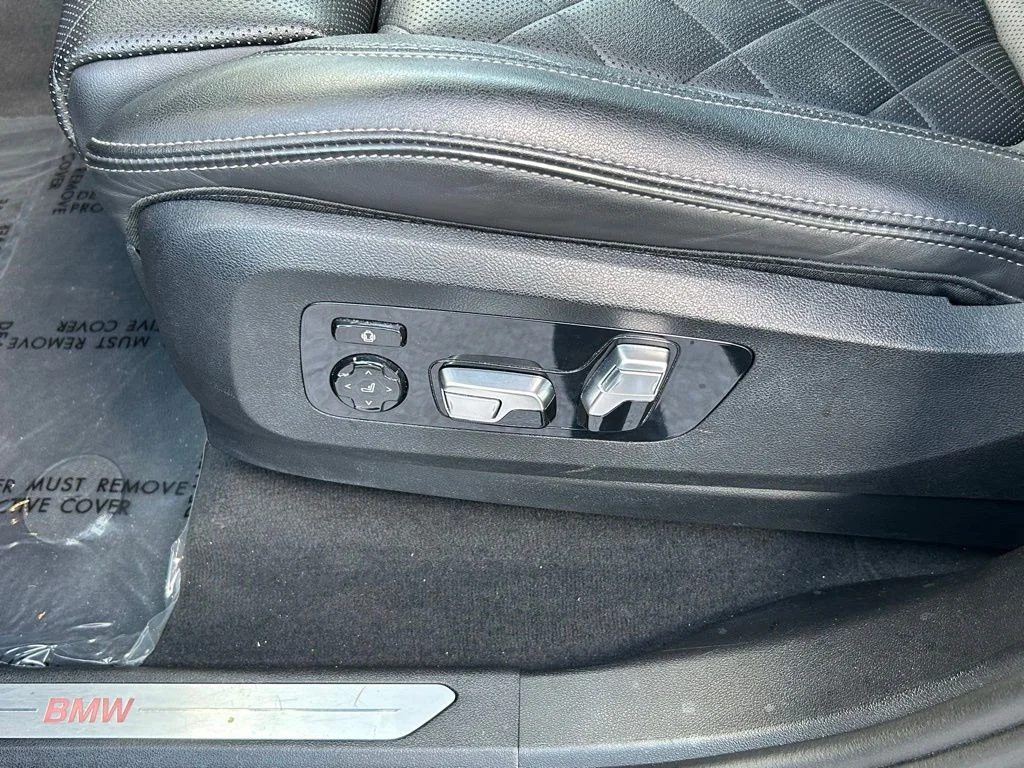 Certified Used 2024 Black BMW xDrive40i image 17