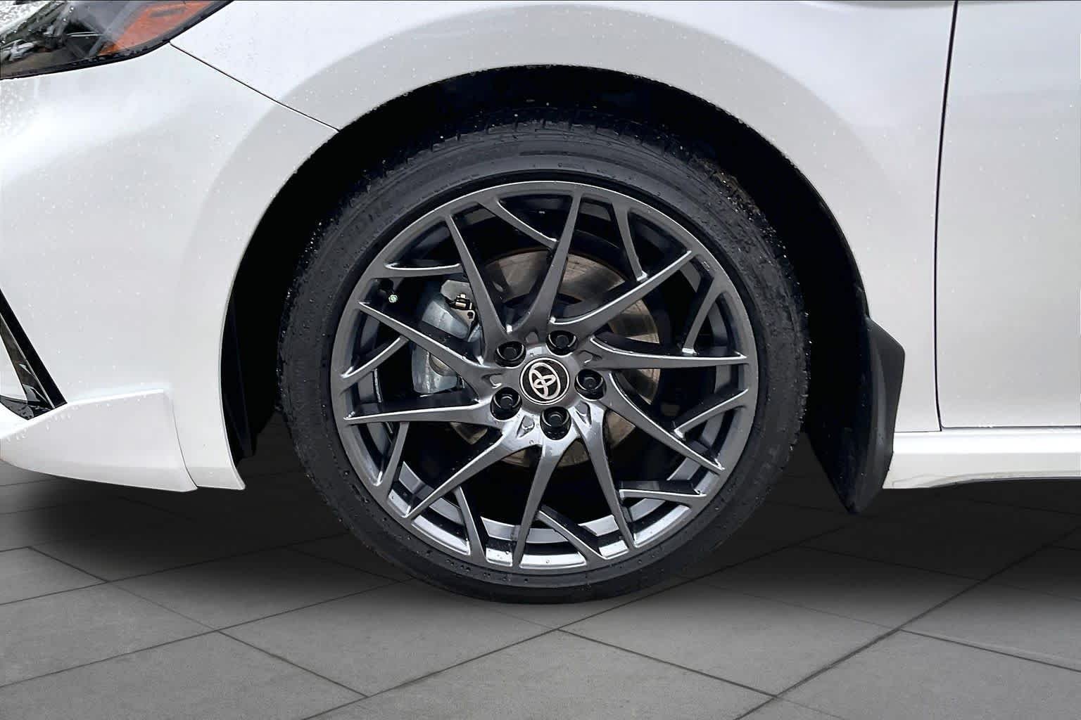 Used 2026 Wind Chill Pearl Toyota XSE image 11