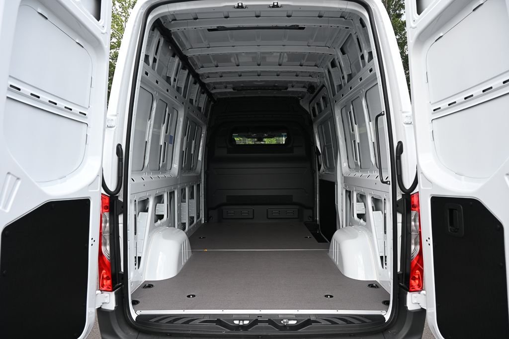 New 2026 Arctic White Mercedes-Benz  image 29
