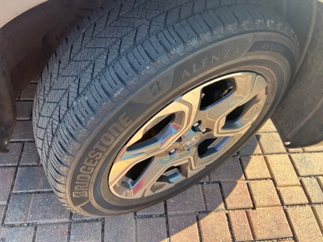 Used 2019  Honda EX image 2