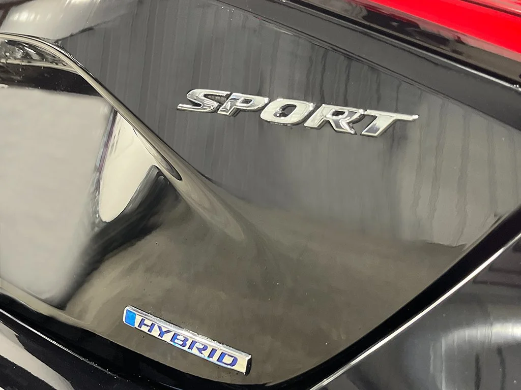 New 2026 Crystal Black Pearl Honda FWD Sport Hybrid image 7