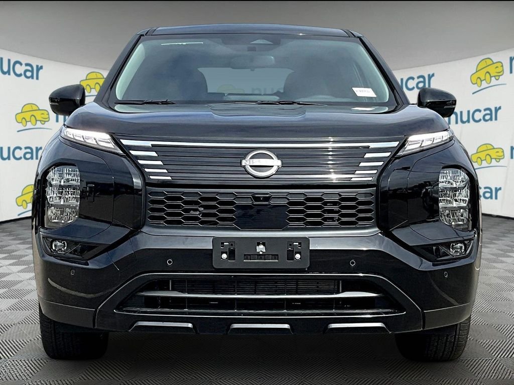 New 2026 Black Nissan SL image 3