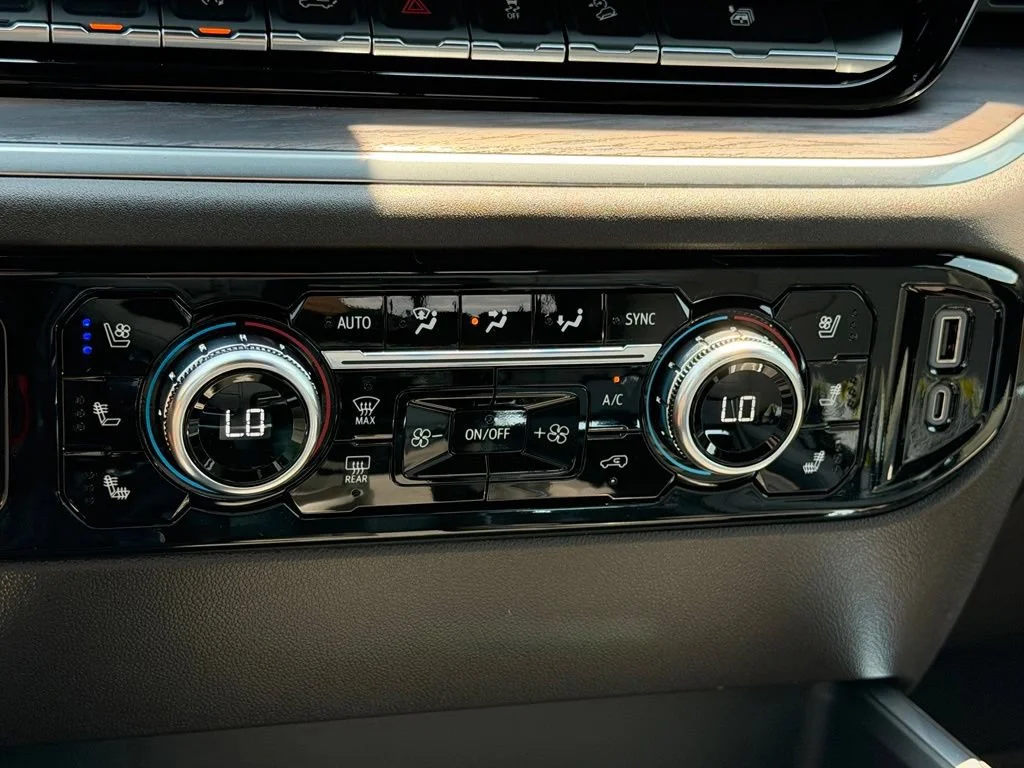 New 2026 Summit White GMC SLT image 6