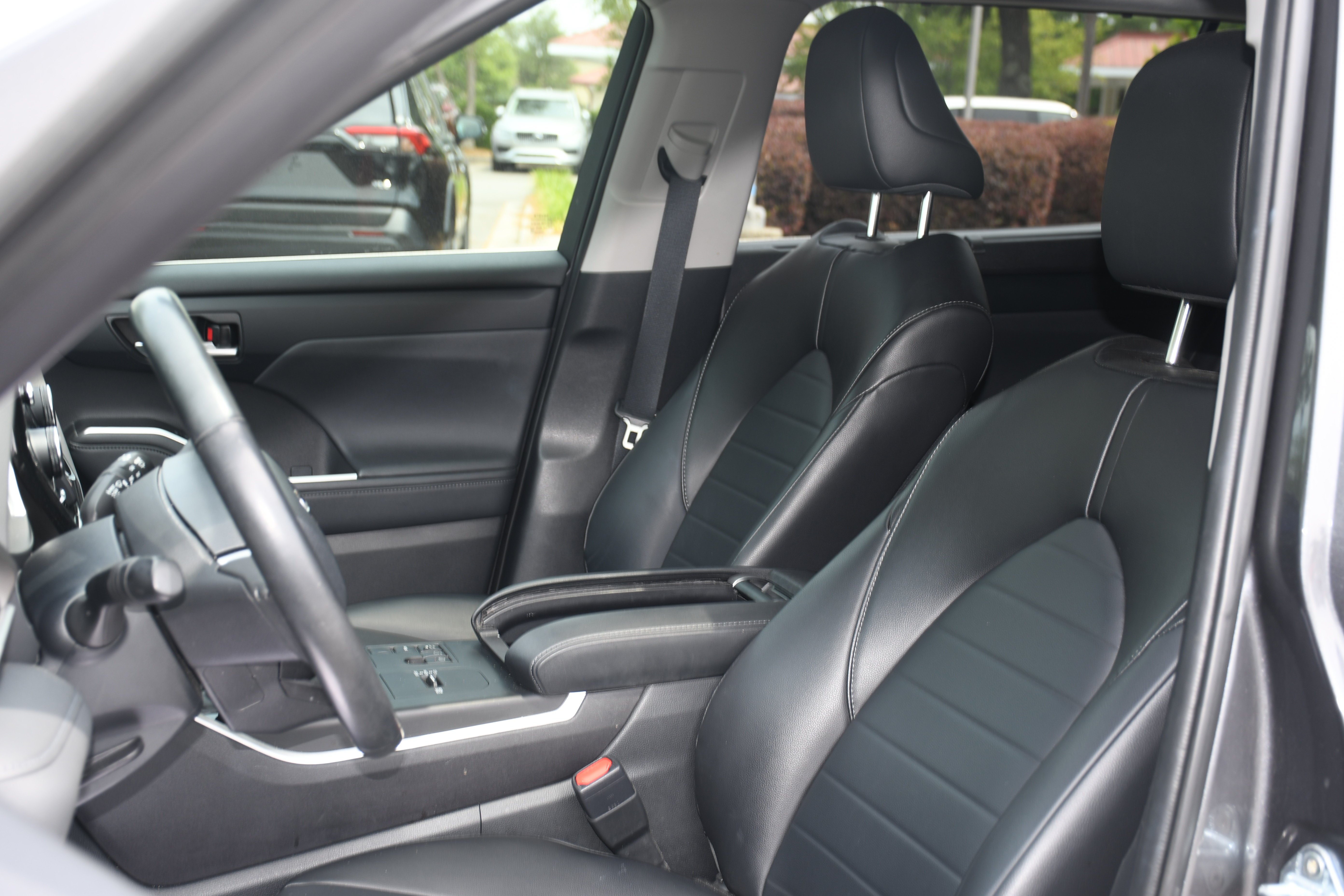 Used 2023 Gray Toyota XLE image 12