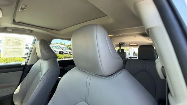 Used 2021 Silver Toyota XLE image 23