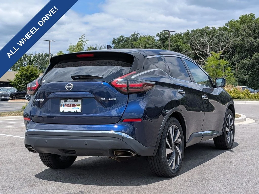 Used 2023 Blue Nissan SL image 7