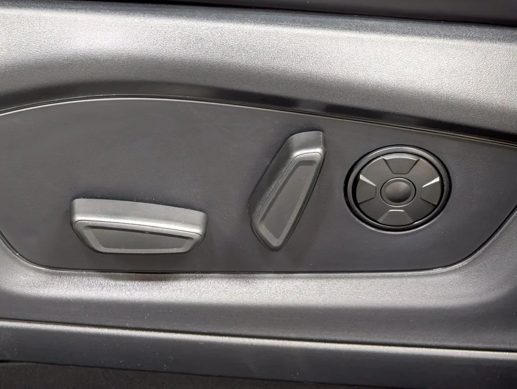 New 2027 Agate Black Metallic Ford ST image 13