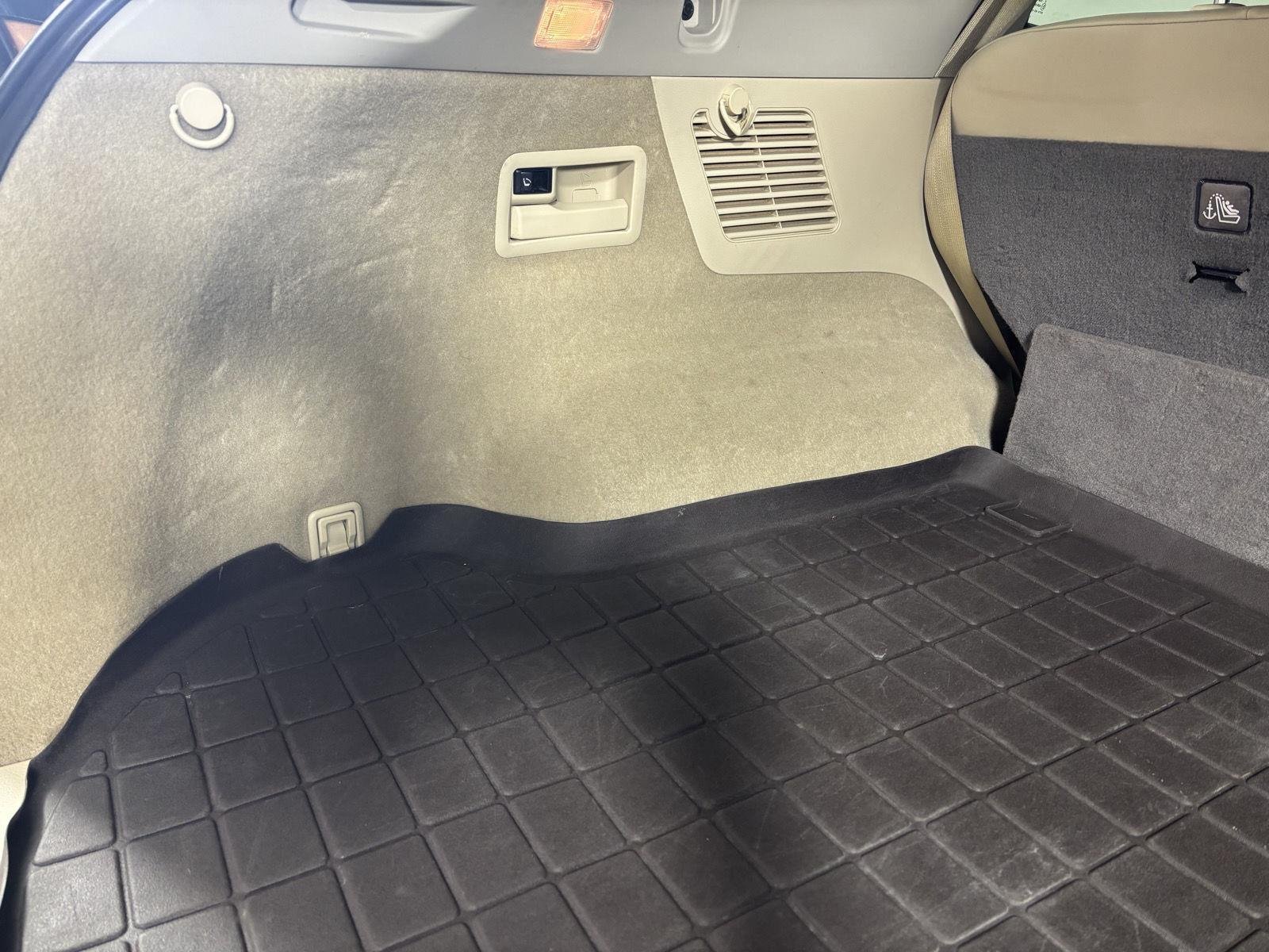 Used 2017 Pacific Sunset Metallic Nissan Platinum image 7