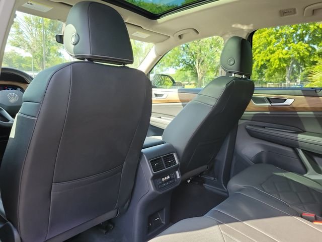 Used 2025 Gray Volkswagen 2.0T SE w/Technology image 20