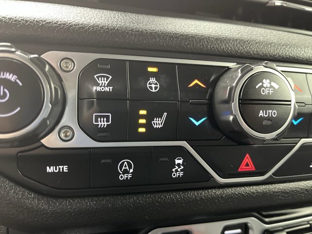 Used 2024 Bright White Clearcoat Jeep Sport S image 21