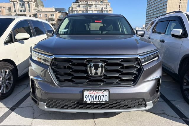 Certified Used 2025 Modern Steel Metallic Honda EX-L image 3