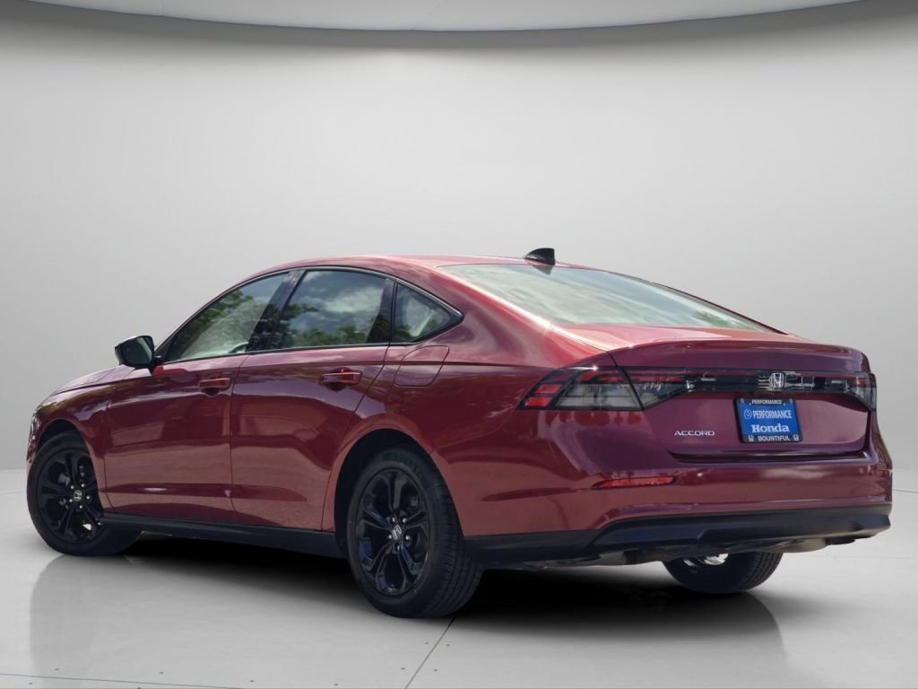2025 Honda Accord SE - Photo 22