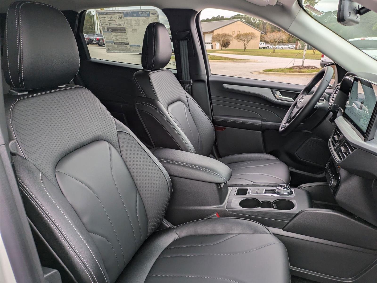 New 2025 Star White Metallic Tri-Coat Ford PHEV image 43