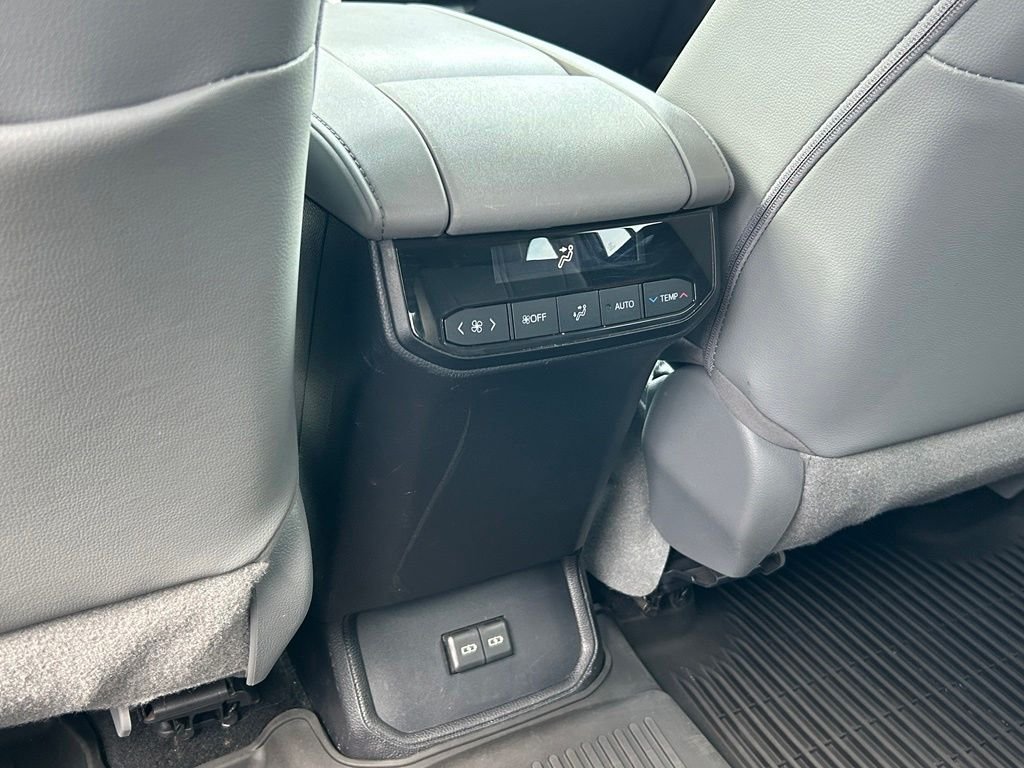 Used 2022 Moon Dust Toyota XLE image 57