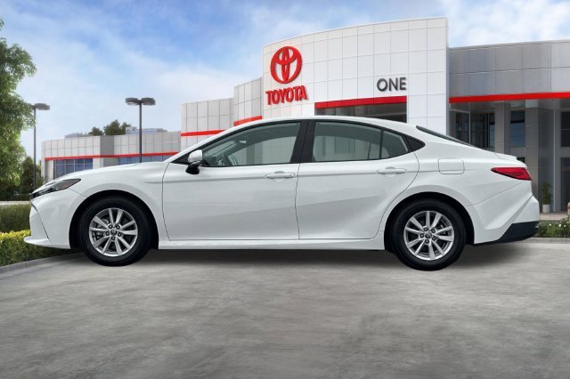 Used 2025 White Toyota LE image 8