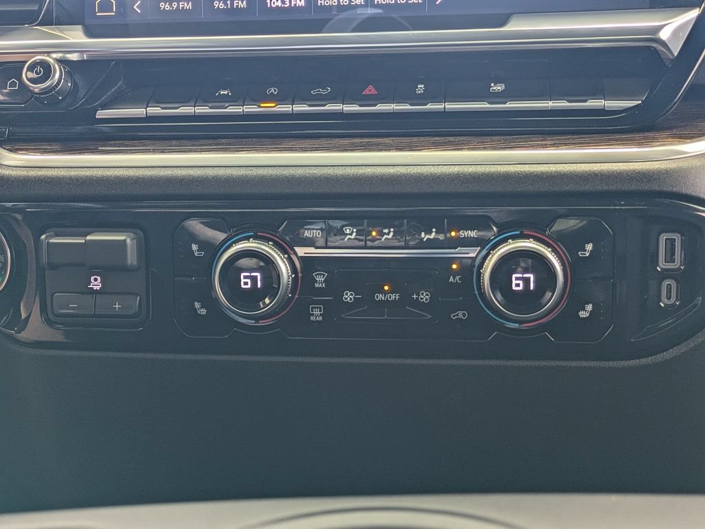 2026 GMC Sierra 1500 SLE - Photo 11