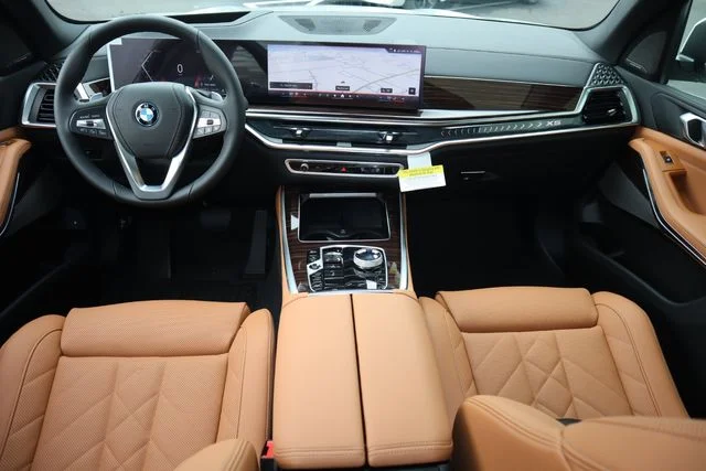 2026 BMW X5 50e - Photo 12