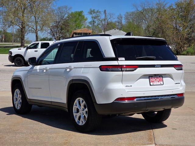 Certified Used 2023 Bright White Clearcoat Jeep Limited image 5