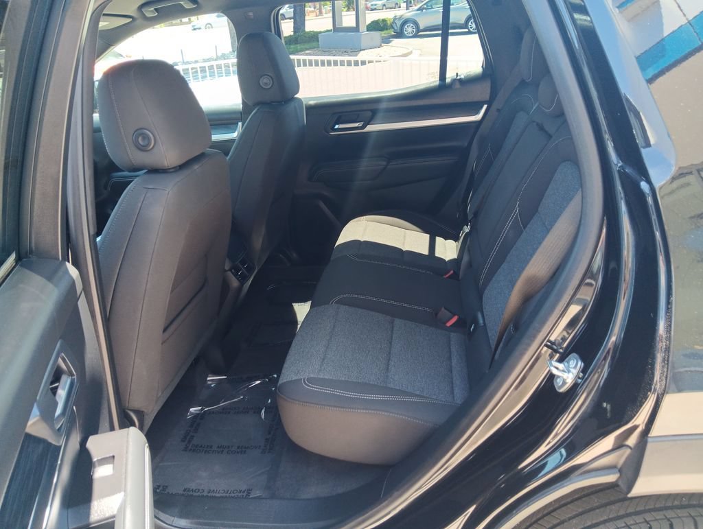 Used 2025 Ebony Twilight Metallic GMC Elevation image 24